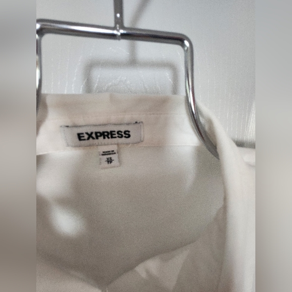 EUC button down shirt with sash - Picture 3 of 3